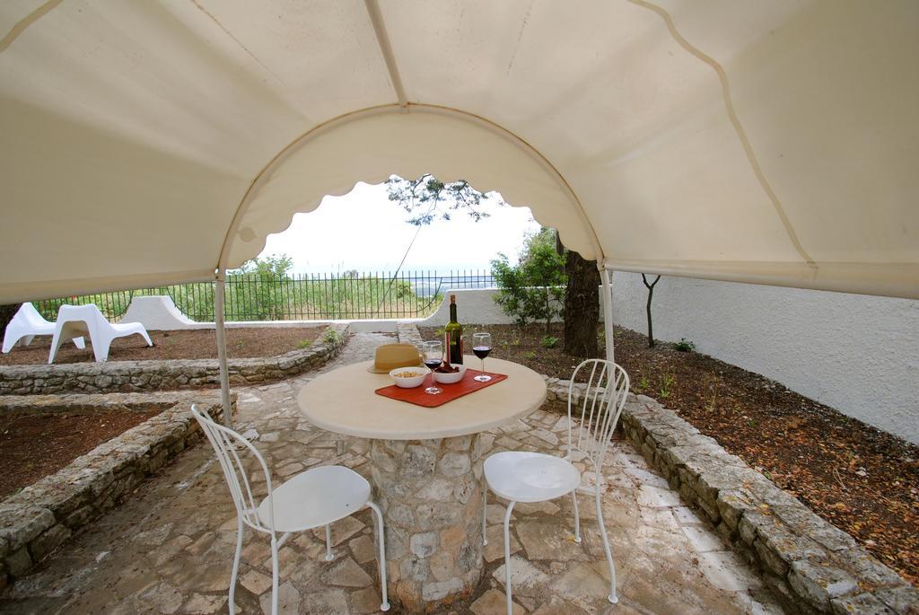 B&B Puglia Vista Mare Impalata Εξωτερικό φωτογραφία